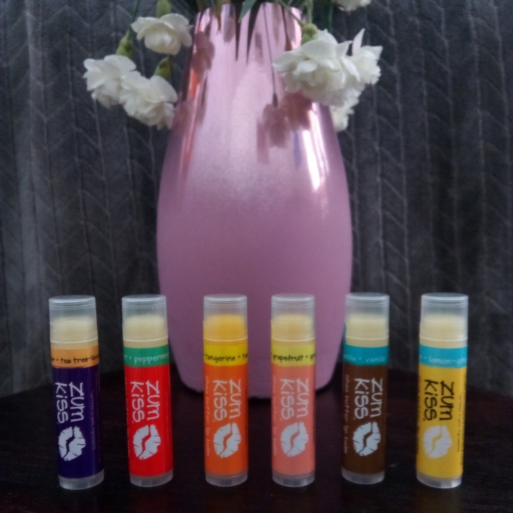 Zum kiss Shea Butter Lip Balm. - Picture 5 of 5